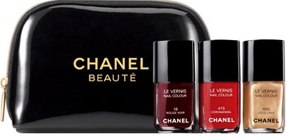 Chanel Holiday: An Irresistible Nail Trio