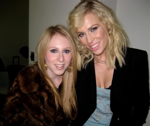 Sydney Hangs Out With Natasha Bedingfield & Other Celebs at Boy Meets Girl