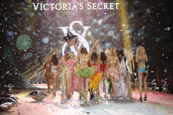 Victoria’s Secret Fashion Show 2012
